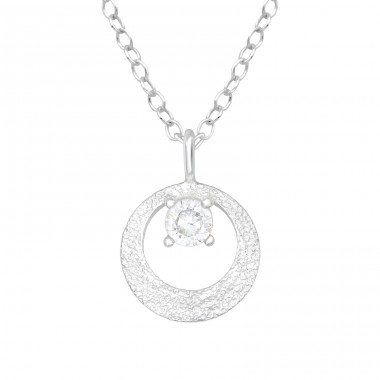 Opened circle with zirconia inside - 925 Sterling Silver Necklace With Stones A4S40229