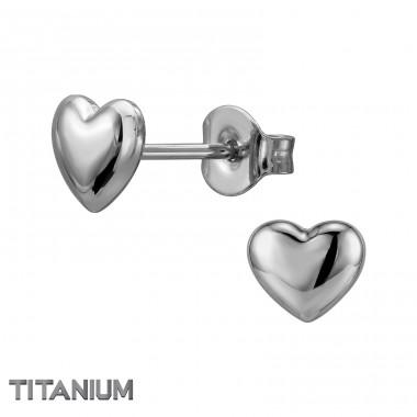3D Heart - Titanium Titan Ear Studs A4S50372
